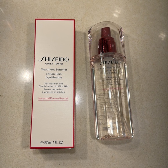 Shiseido Treatment Softener (for normal and combination to‎ oily skin) - Picture 4 of 9